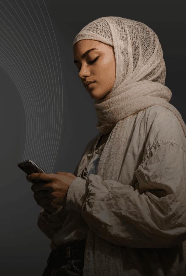 Person using Ummah on phone